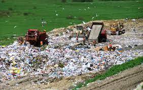 Which of the following statements does not describe a problem with modern landfills?  a. materials b