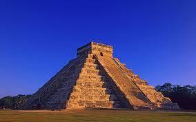 What did the mayan pyramids look like