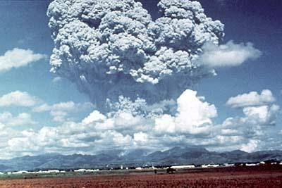 What impact did the eruption of mount pinatubo have on the global environment ?
