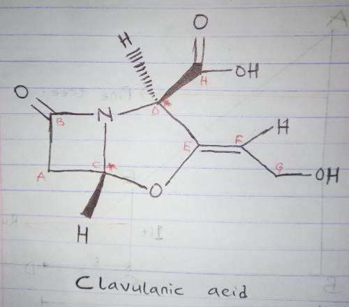 How many chiral centers does clavulanic acid have?