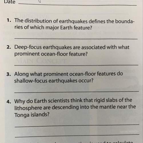 The distribution of earthquakes defines the boundaries of which major earth feature