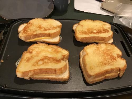 How do you make grilled cheese?? I already know! Just want to know if you do!!