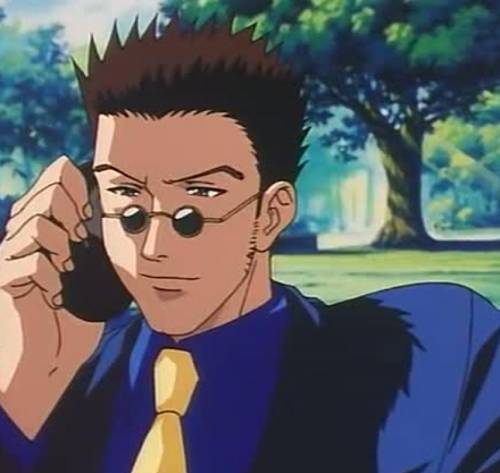 Leorio casually looking like a SNACK
