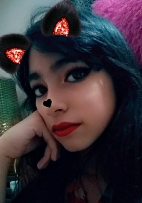 Am I cute? ✨Be honest(anime roleplay?) (are any of my friends here??)​