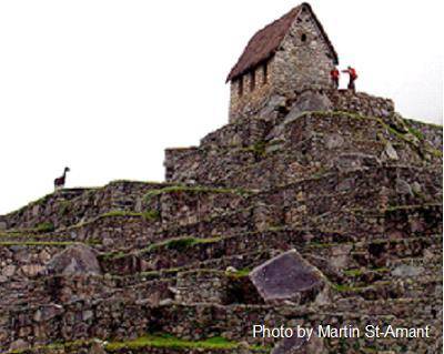 This photo shows ruins at Machu Picchu.

Which early American civilization built this ancient city