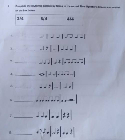 Complete the rhythmic pattern by filling in the correct Time Signature. Choose your answer on the b